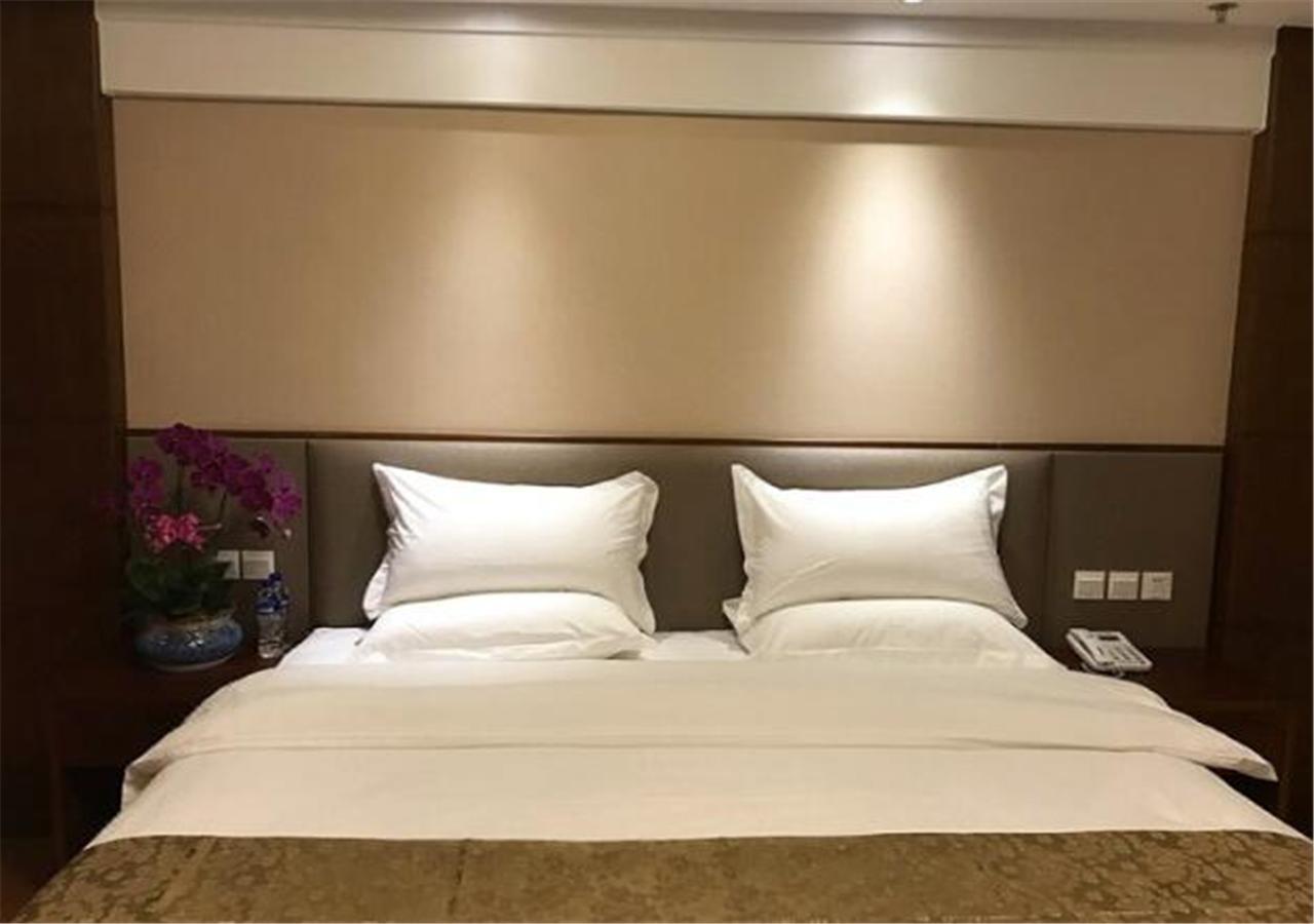 Weihai Golden Bay Holiday Hotel מראה חיצוני תמונה